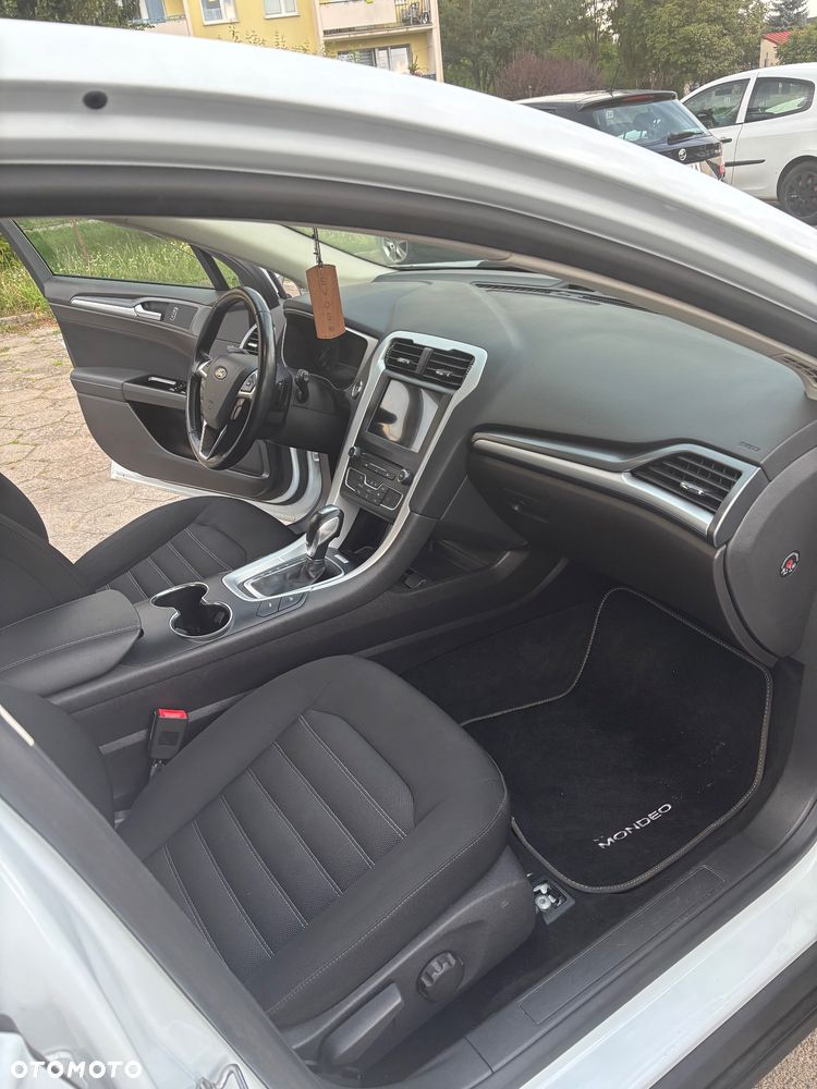 Ford Mondeo 1.5 EcoBoost Titanium - 12