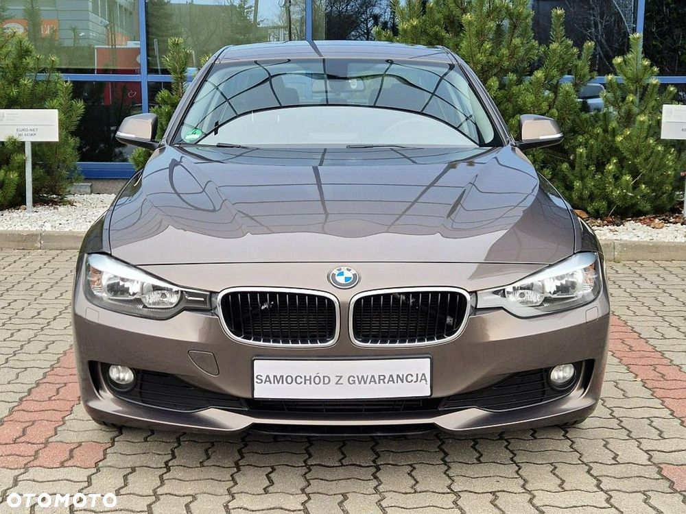 BMW Seria 3 320d Efficient Dynamic Edition - 18