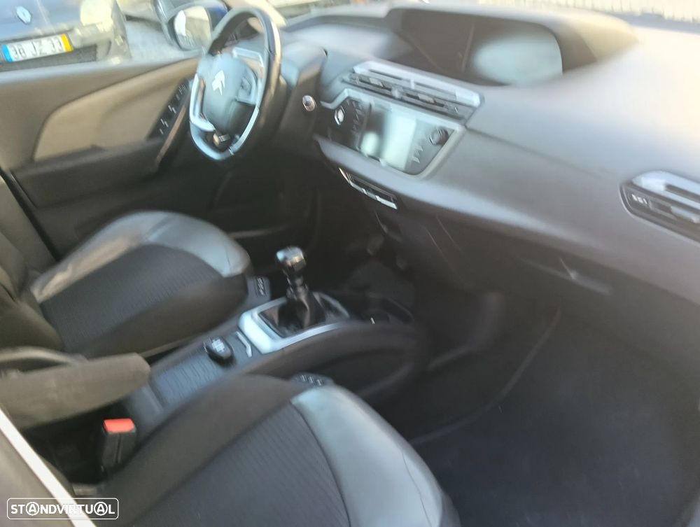 Citroën Grand C4 Spacetourer - 36