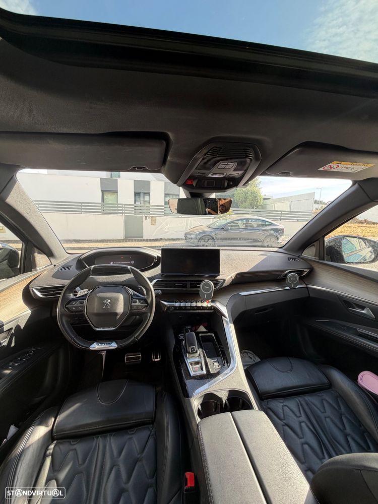 Peugeot 3008 1.5 BlueHDi GT Pack EAT8 — fotografia 5