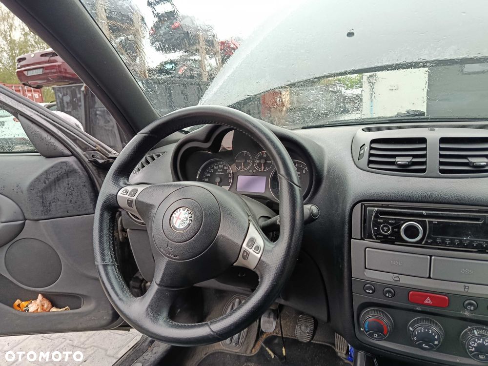 Alfa Romeo 147 1.6 TS 2005r NA CZĘŚCI - 6