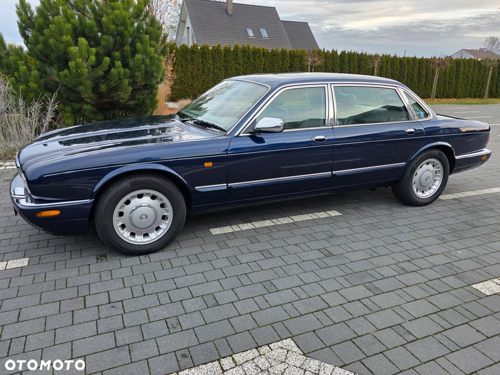 Jaguar Daimler 8 - 3