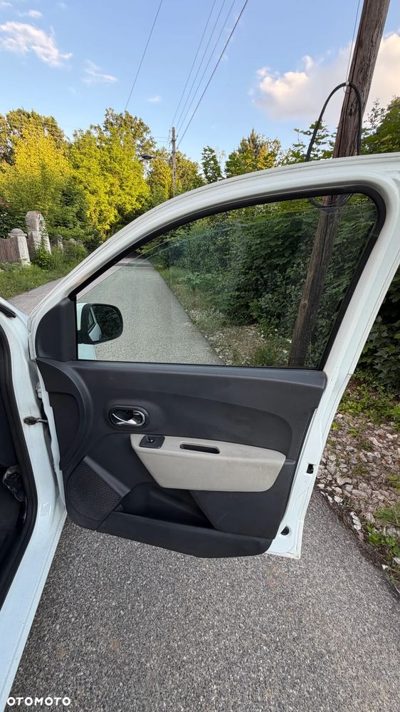 Dacia Dokker 1.6 Laureate - 14