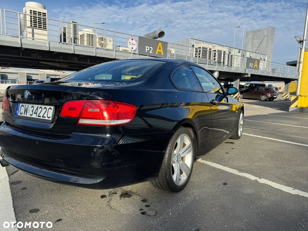 BMW Seria 3 320i - 7