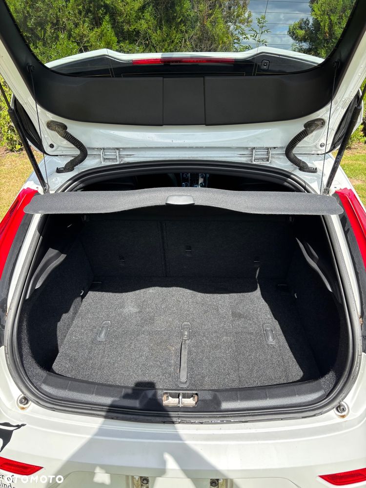 Volvo V40 D3 RDesign - 22