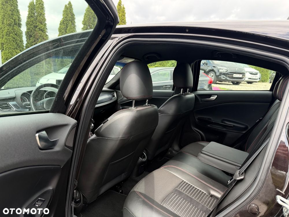 Alfa Romeo Giulietta 1.4 TB 16V Multiair - 13