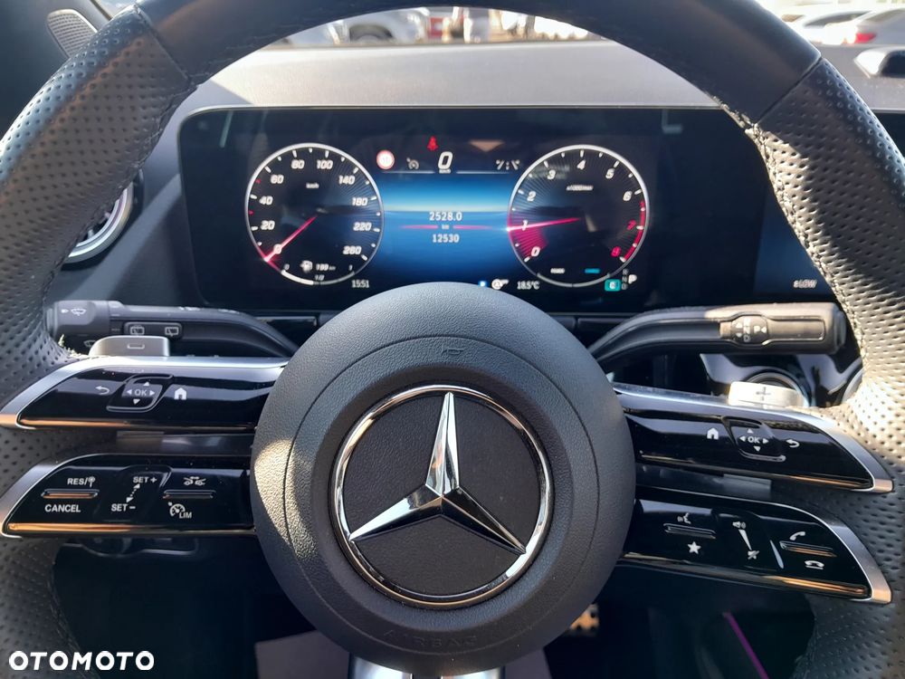 Mercedes-Benz GLA 200 mHEV AMG Line 7G-DCT - 12