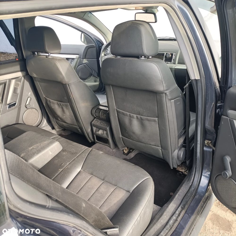 Opel Vectra 1.9 CDTI - 8