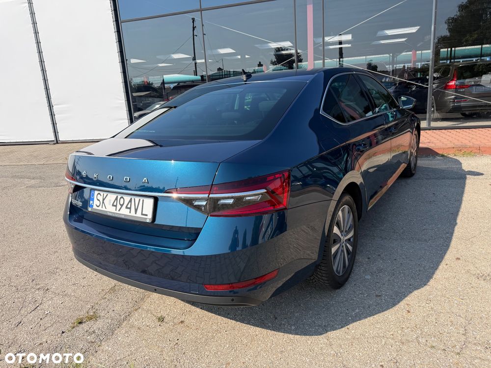 Skoda Superb 2.0 TSI DSG Style - 11