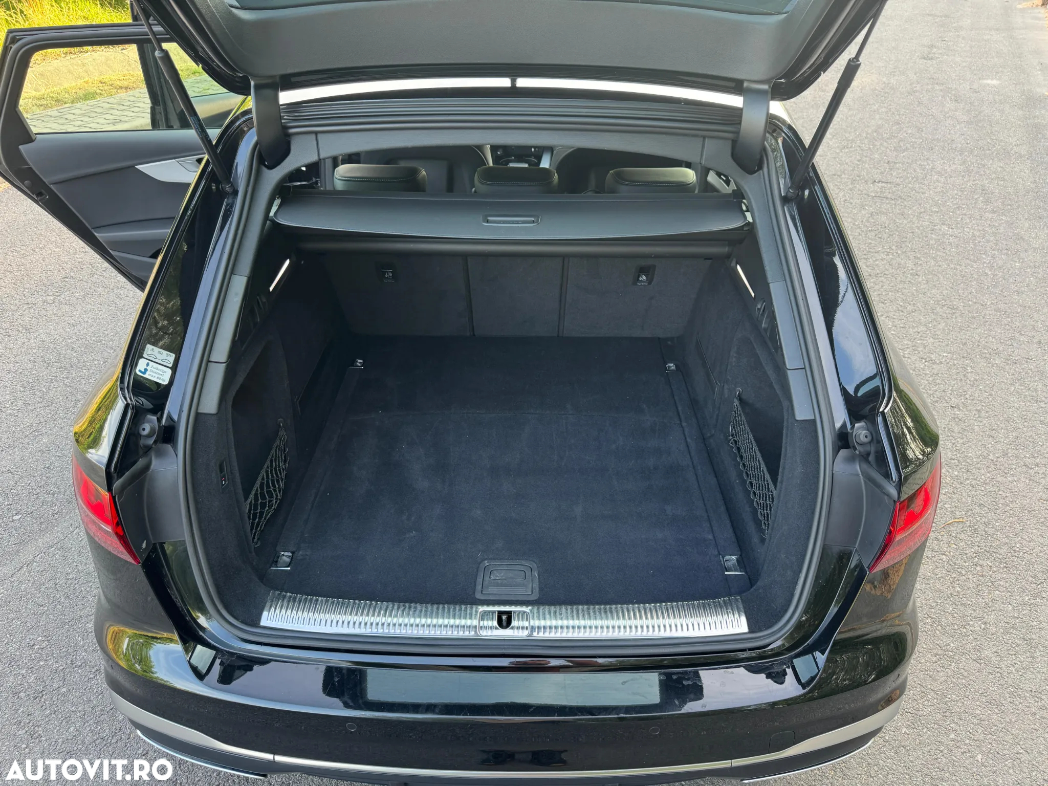 Audi A4 Avant 35 TDI S tronic S line - 34