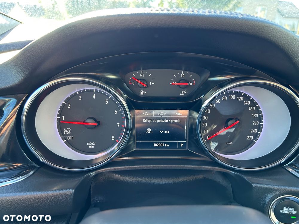 Opel Insignia 1.5 T Innovation S&S - 26