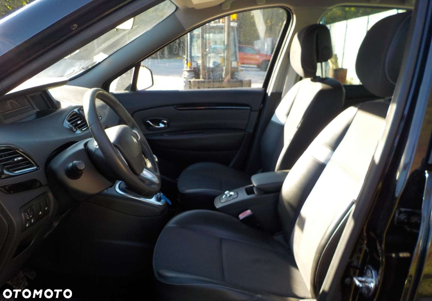 Renault Scenic - 19