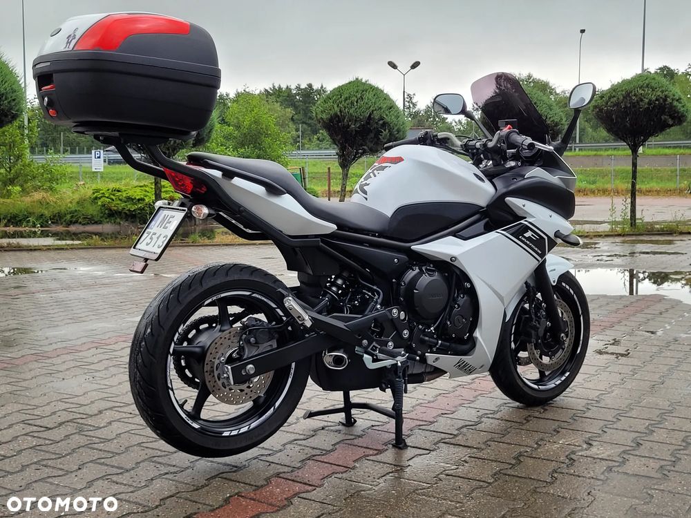 Yamaha XJ - 5