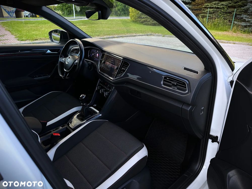 Volkswagen T-Roc 1.5 TSI GPF ACT Premium - 17