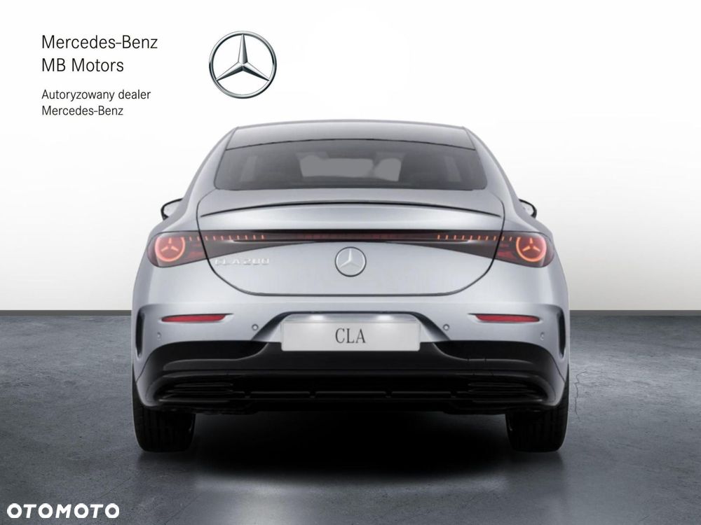 Mercedes-Benz CLA - 4