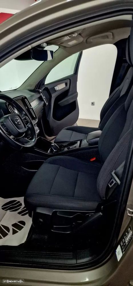 Volvo XC 40 1.5 T2 Momentum Plus Geartronic - 56