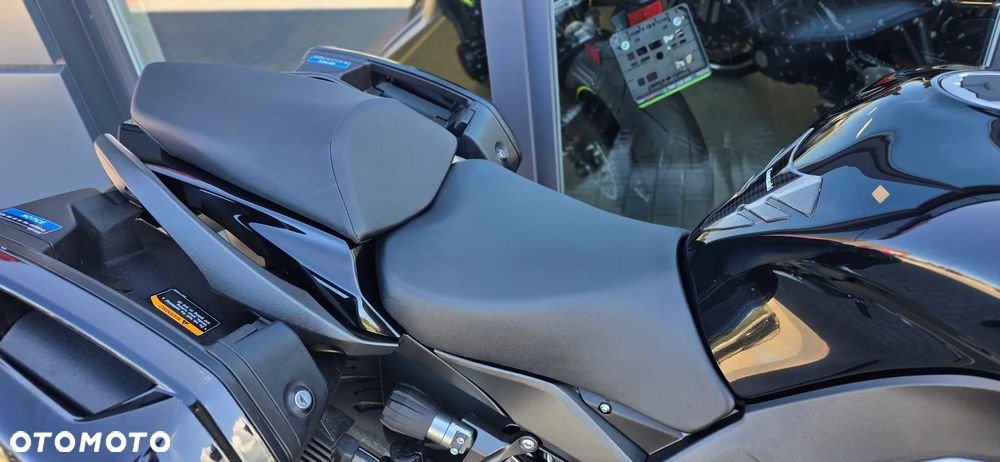 Kawasaki Ninja 1000 SX - 17