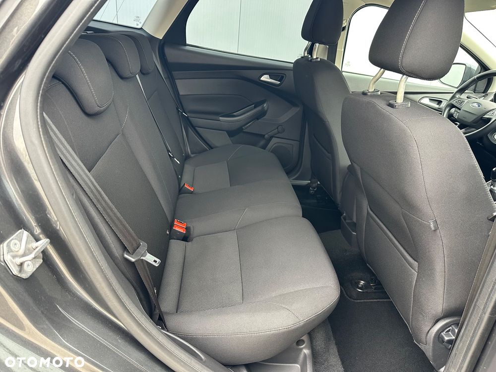 Ford Focus 1.0 EcoBoost Hybrid COOL&CONNECT - 12