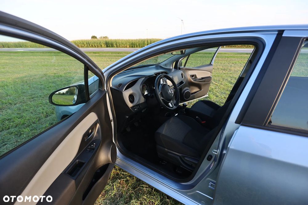 Toyota Yaris 1.33 VVT-i Comfort - 13