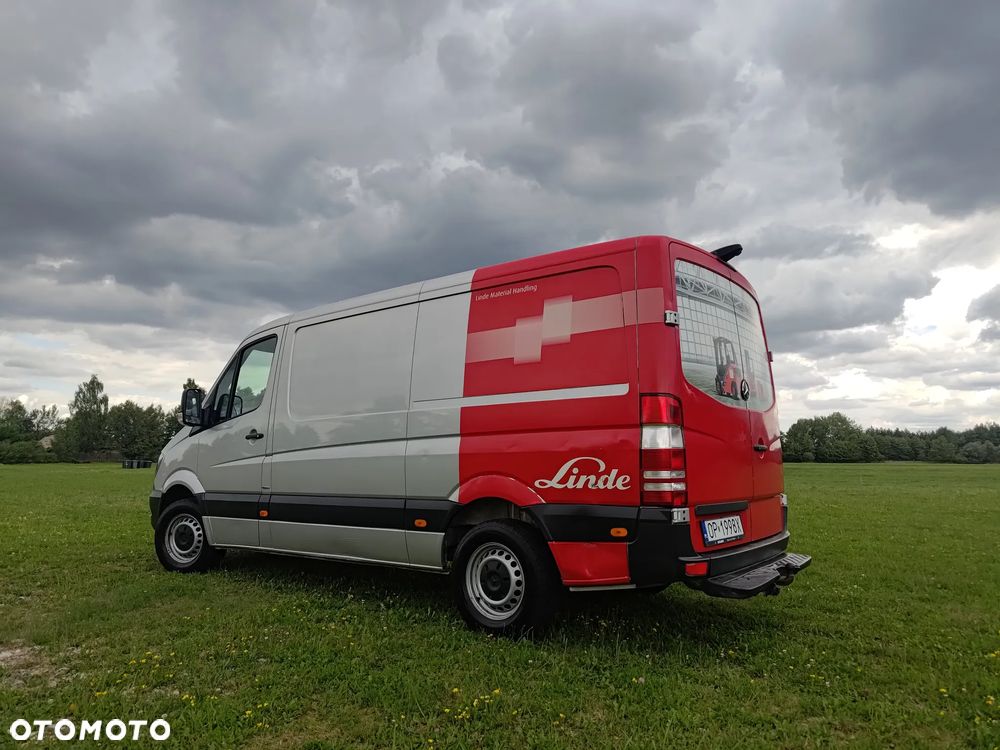 Mercedes-Benz Sprinter - 30