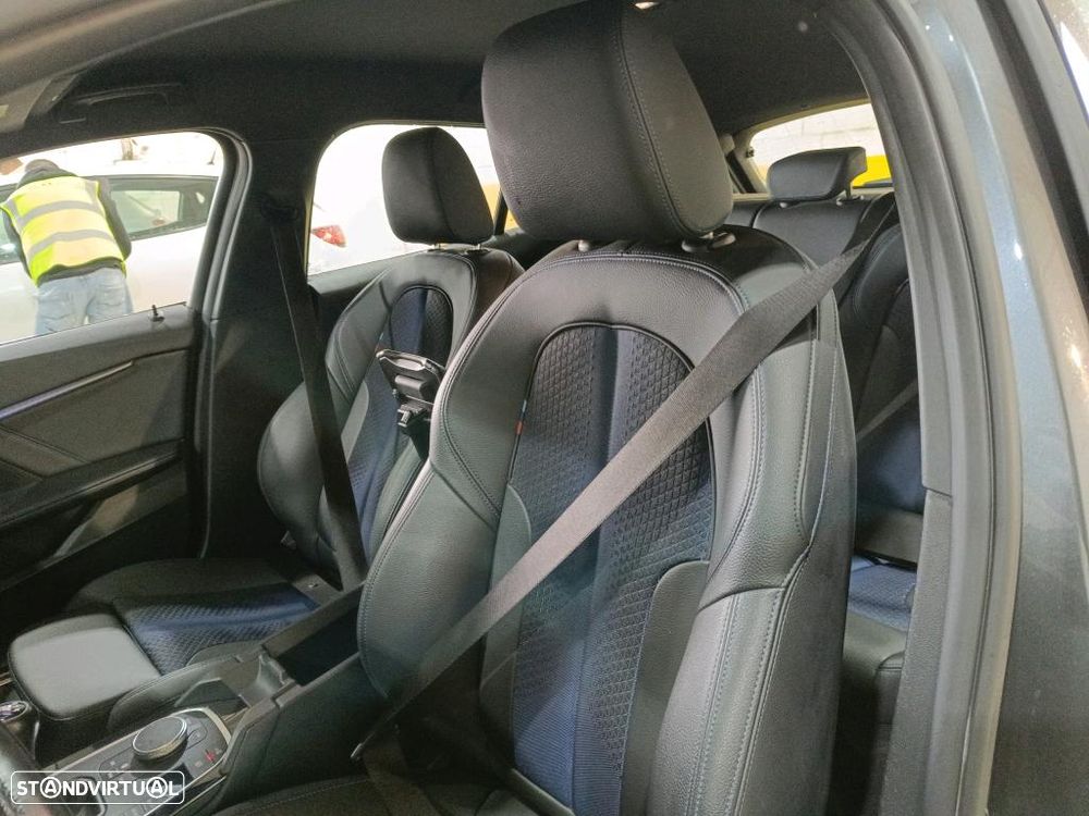 BMW 116 d Corporate Edition M - 4