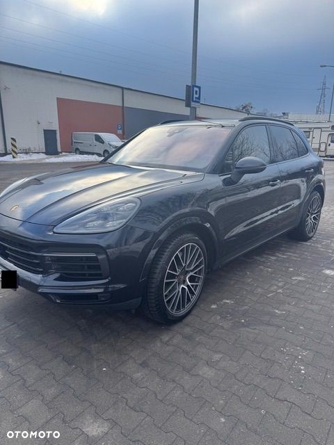 Porsche Cayenne - 3