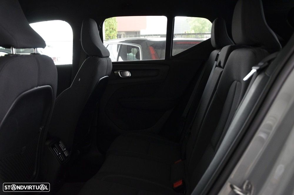 Volvo XC 40 Recharge Extended Range Plus - 11