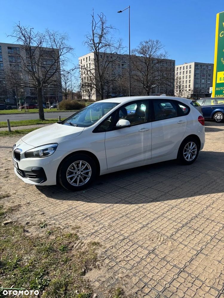 BMW Seria 2 216d - 7