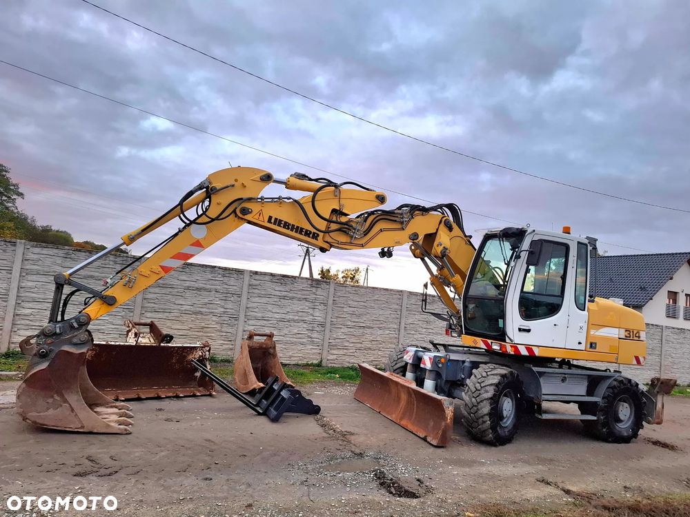 Liebherr A314 LITRONIC
