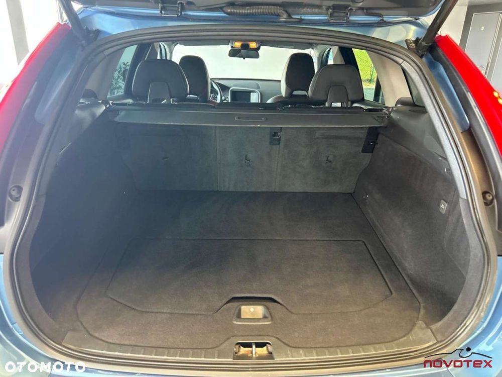 Volvo XC 60 D3 Geartronic Summum - 29