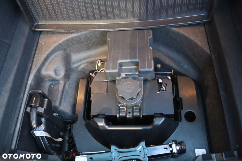 Audi A4 Avant 2.0 TDI S tronic quattro - 34