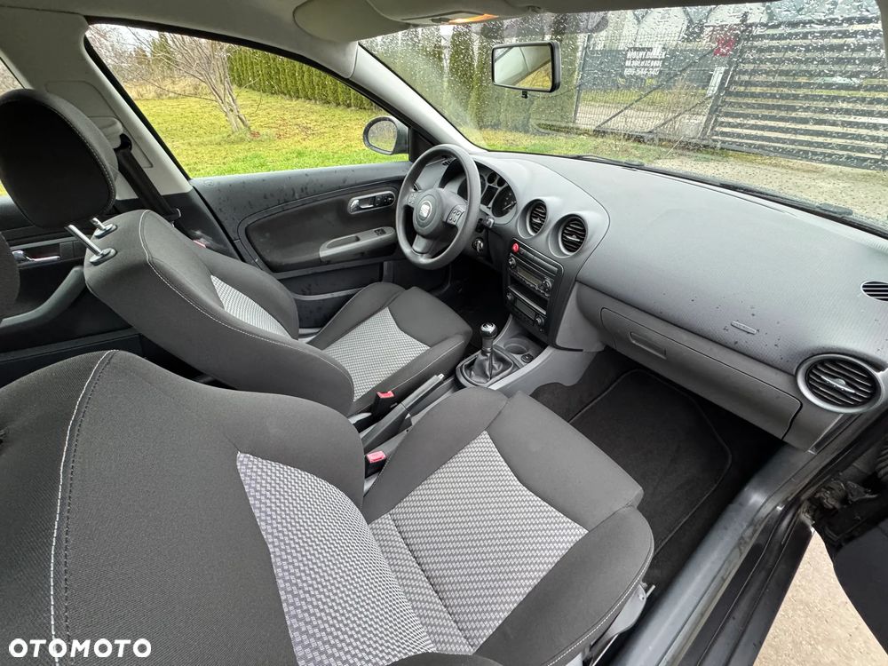 Seat Ibiza 1.4 16V Sport - 21