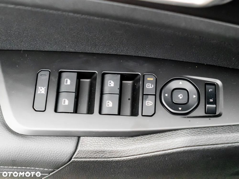 Kia Sportage 1.6 T-GDI Anniversary 2WD DCT - 23