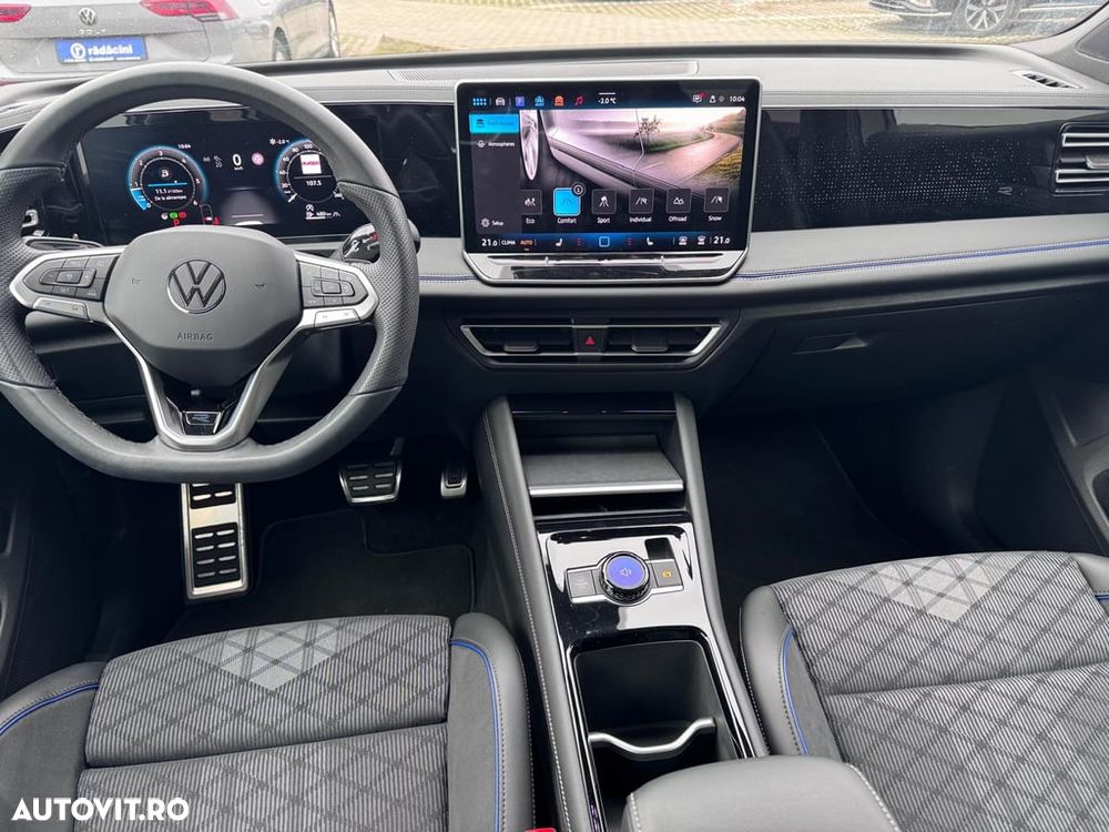 Volkswagen Tiguan - 10