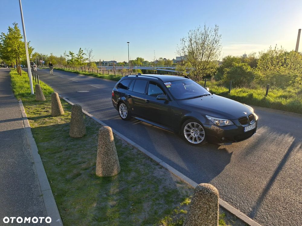 BMW Seria 5 525d Edition Sport - 4