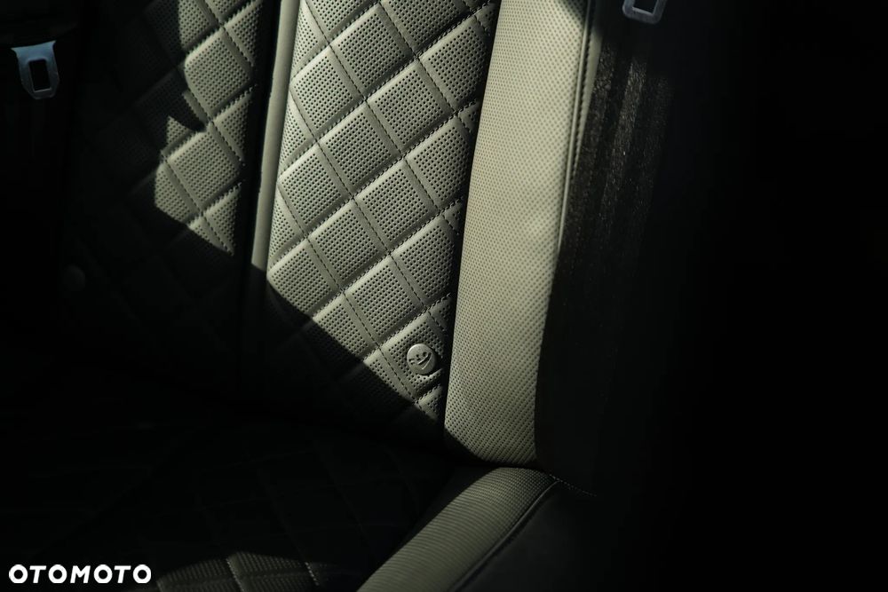 Audi A8 4.0 TFSI cylinder on demand quattro tiptronic - 19