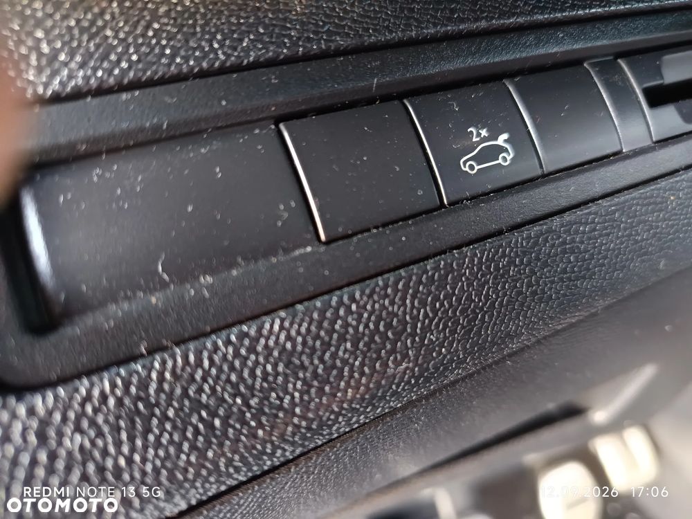Peugeot 3008 BlueHDi 130 Stop & Start Allure - 21