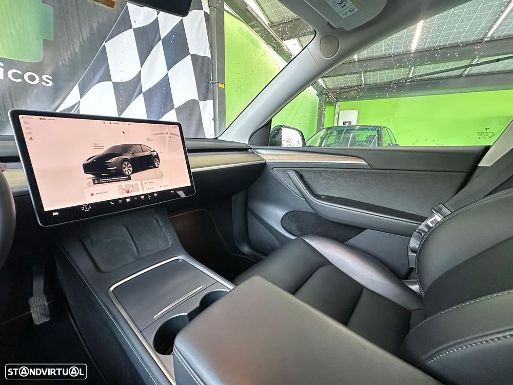 Tesla Model Y Tração Traseira - 14