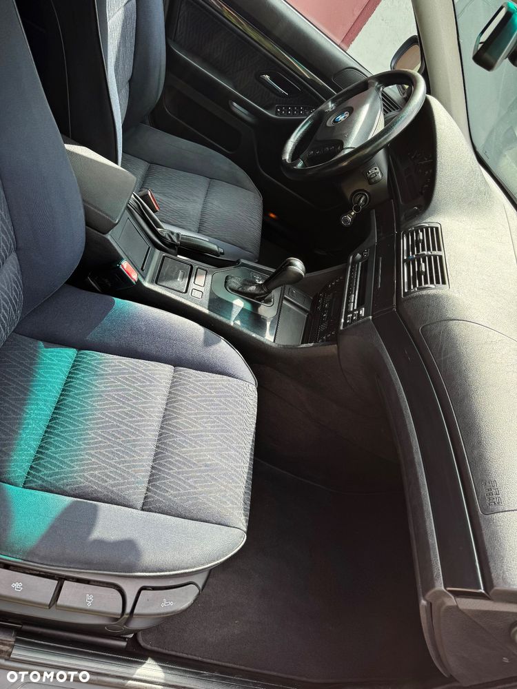 BMW Seria 5 - 19