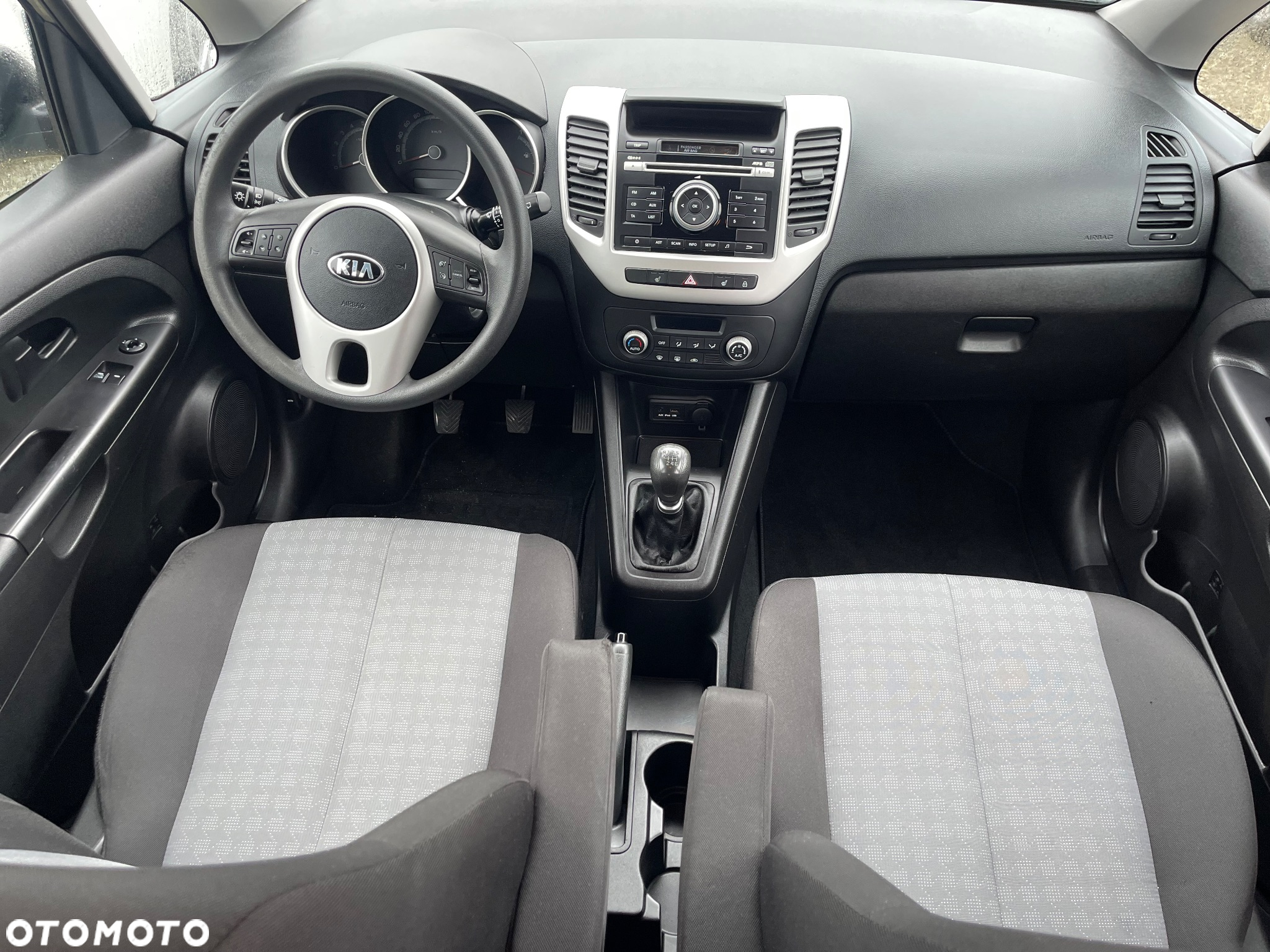 Kia Venga 1.4 CRDi 90 ISG Spirit - 3