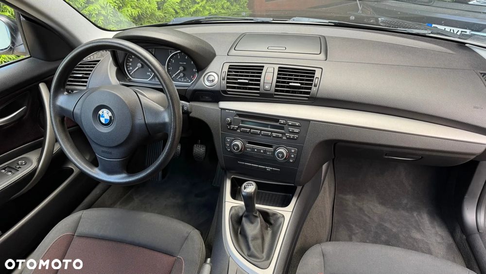 BMW Seria 1 118i - 7