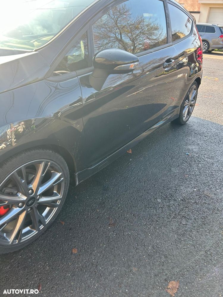 Ford Fiesta - 20