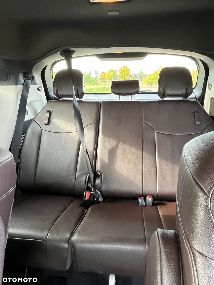 Toyota Sienna - 8