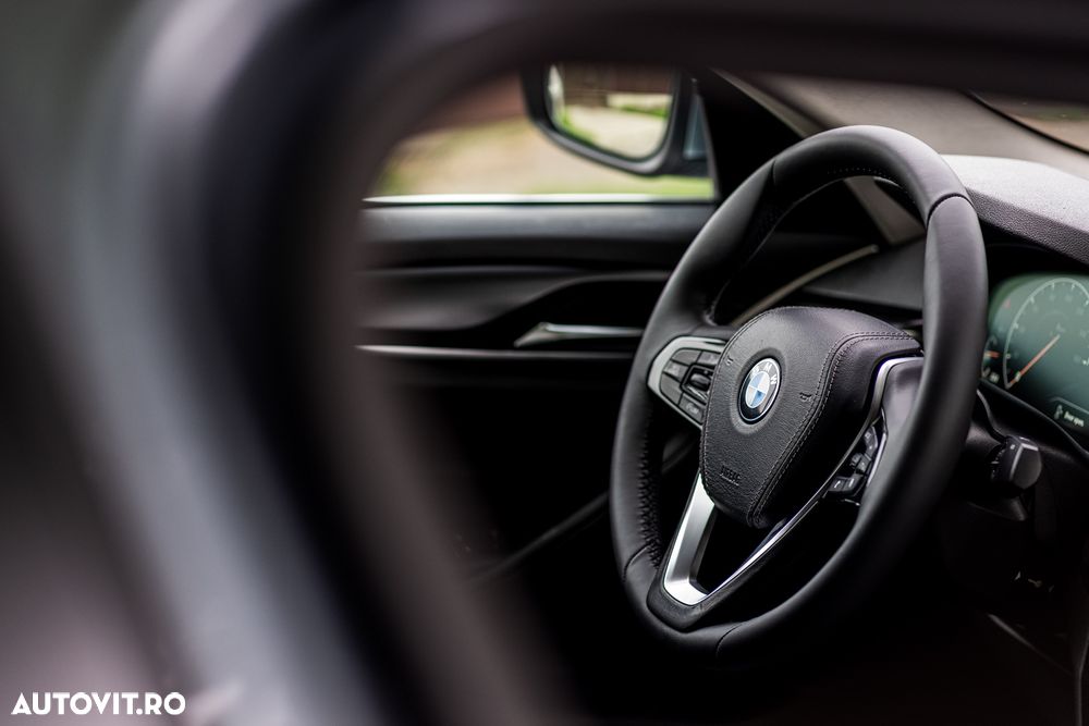 BMW Seria 5 - 18