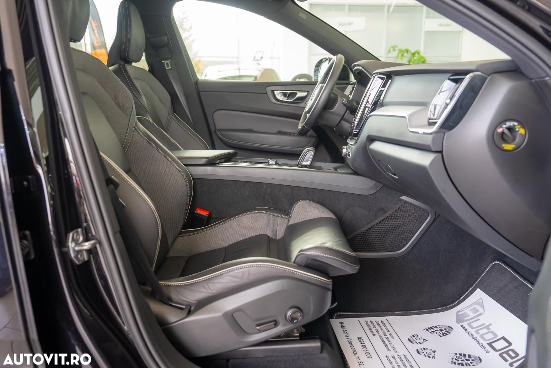 Volvo XC 60 T8 Twin Engine AWD Geartronic RDesign - 19
