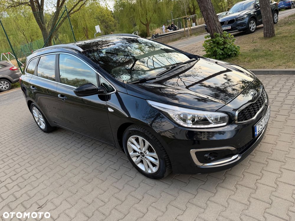 Kia Ceed - 1