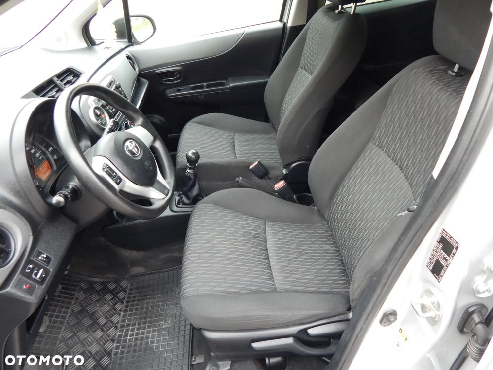 Toyota Yaris 1.33 VVT-i Comfort - 8