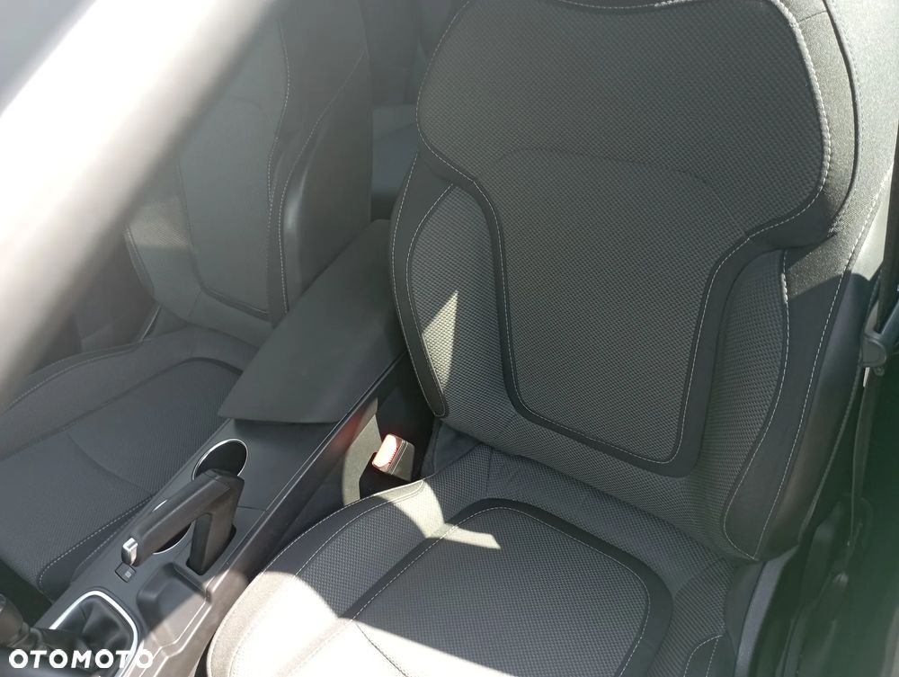 Renault Megane 1.3 TCe FAP Equilibre - 4