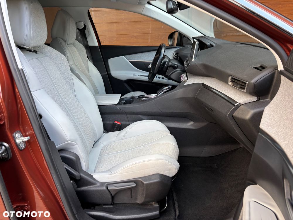 Peugeot 3008 PureTech 130 Stop & Start EAT6 Allure - 5