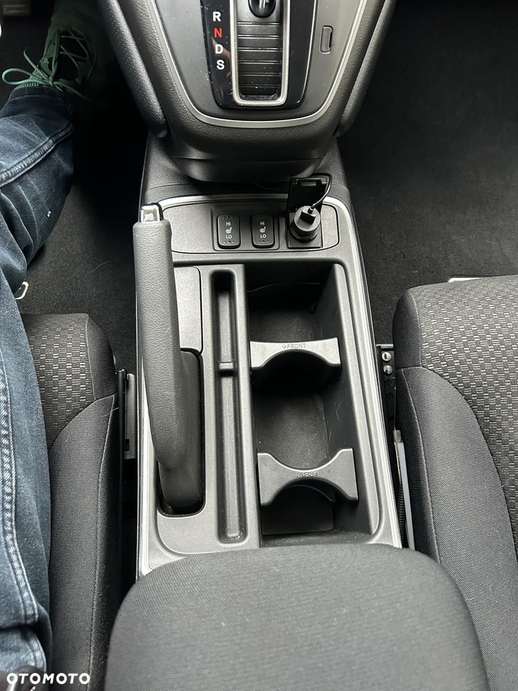 Honda CR-V - 24